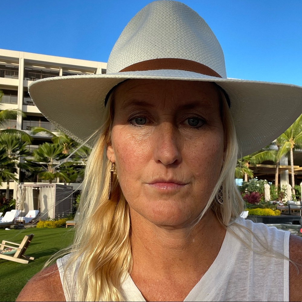 Meet your Posher, Jeanne